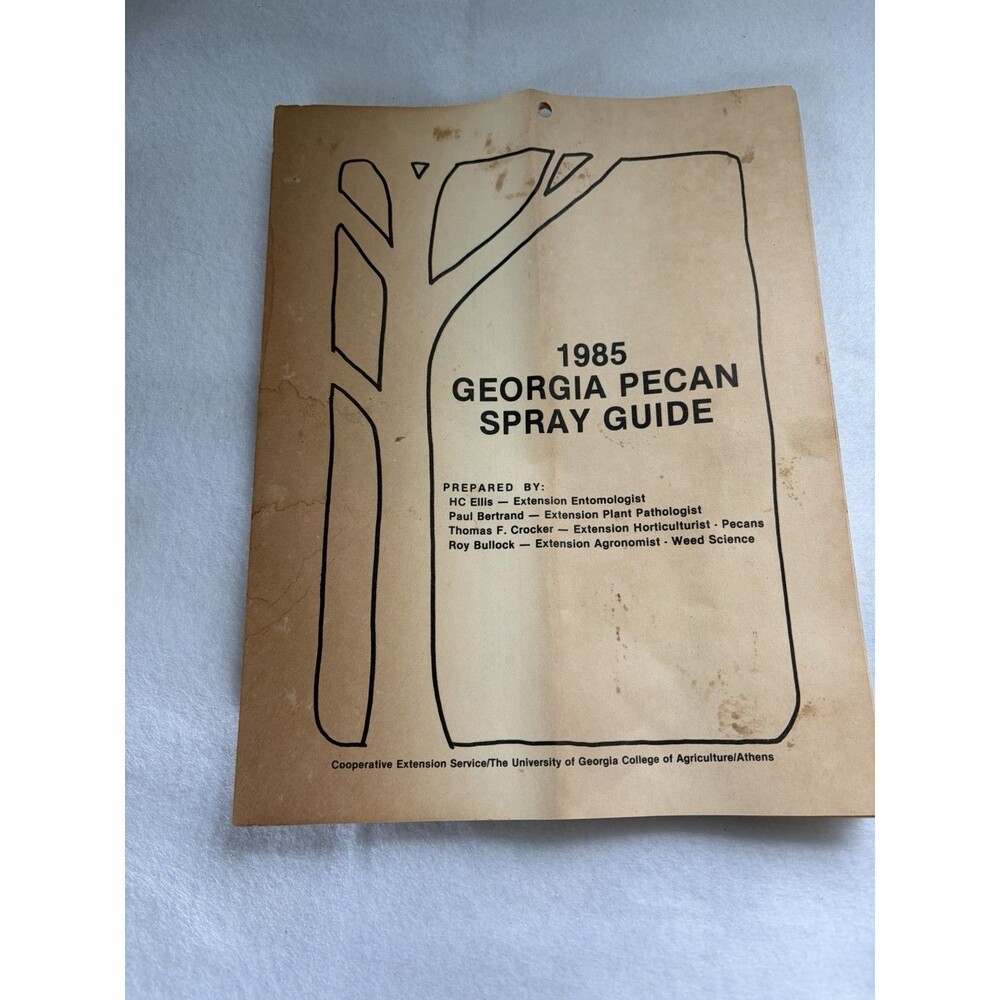 Vintage 1985 Georgia Pecan Spray Guide Farming Produce Ephemera